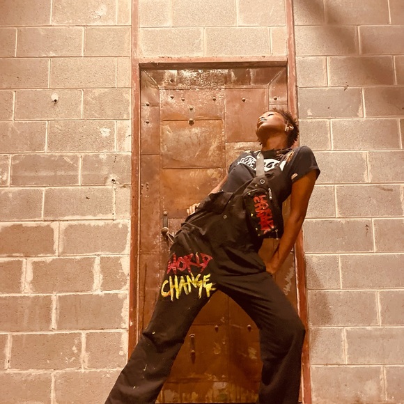 Sold - Picture 4 of 6